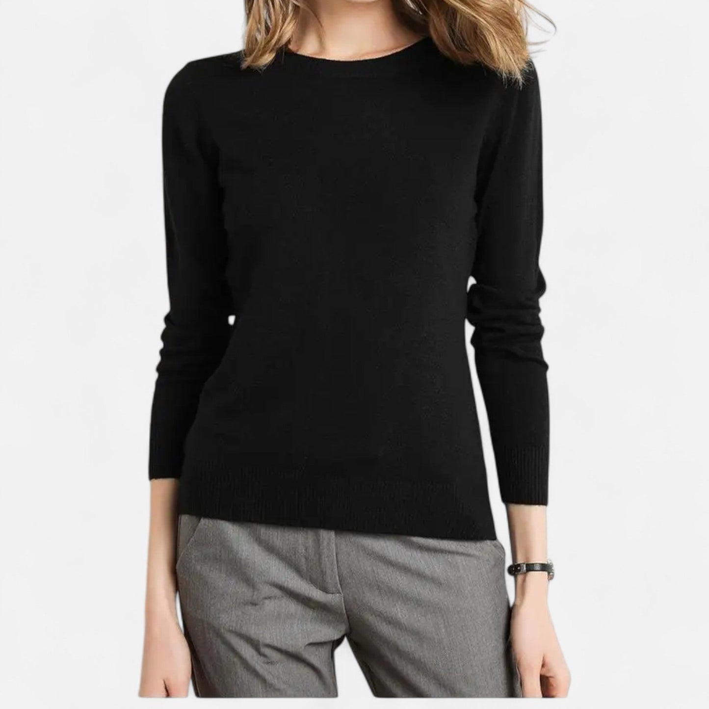 Pull femme laine mérinos col rond coupe ajustée intemporel