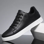 Men’s low-top sneakers with contrasting sole