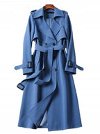 Trench da donna con spalline e vita sagomata