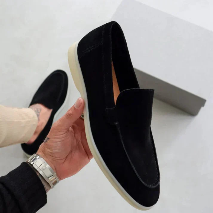 Mocassins homme daim coupe classique semelle souple élégants