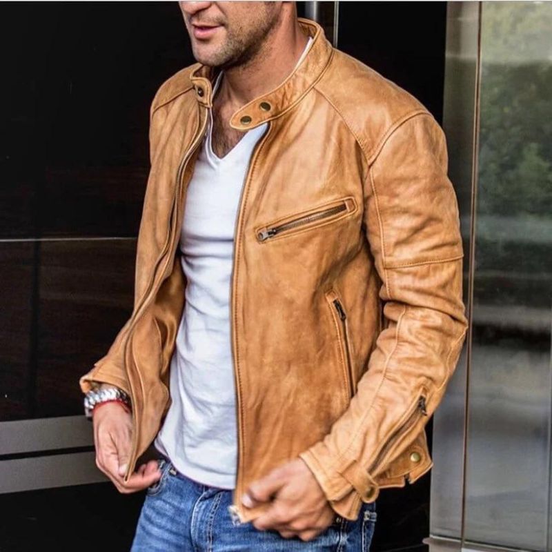 Men’s soft genuine leather jacket with a sleek design