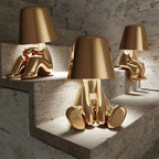Lámpara de mesa decorativa LED regulable de metal y acrílico para dormitorio y salón