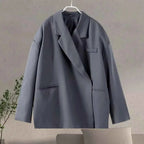 Women's oversized blazer with classic lapels and a relaxed fit