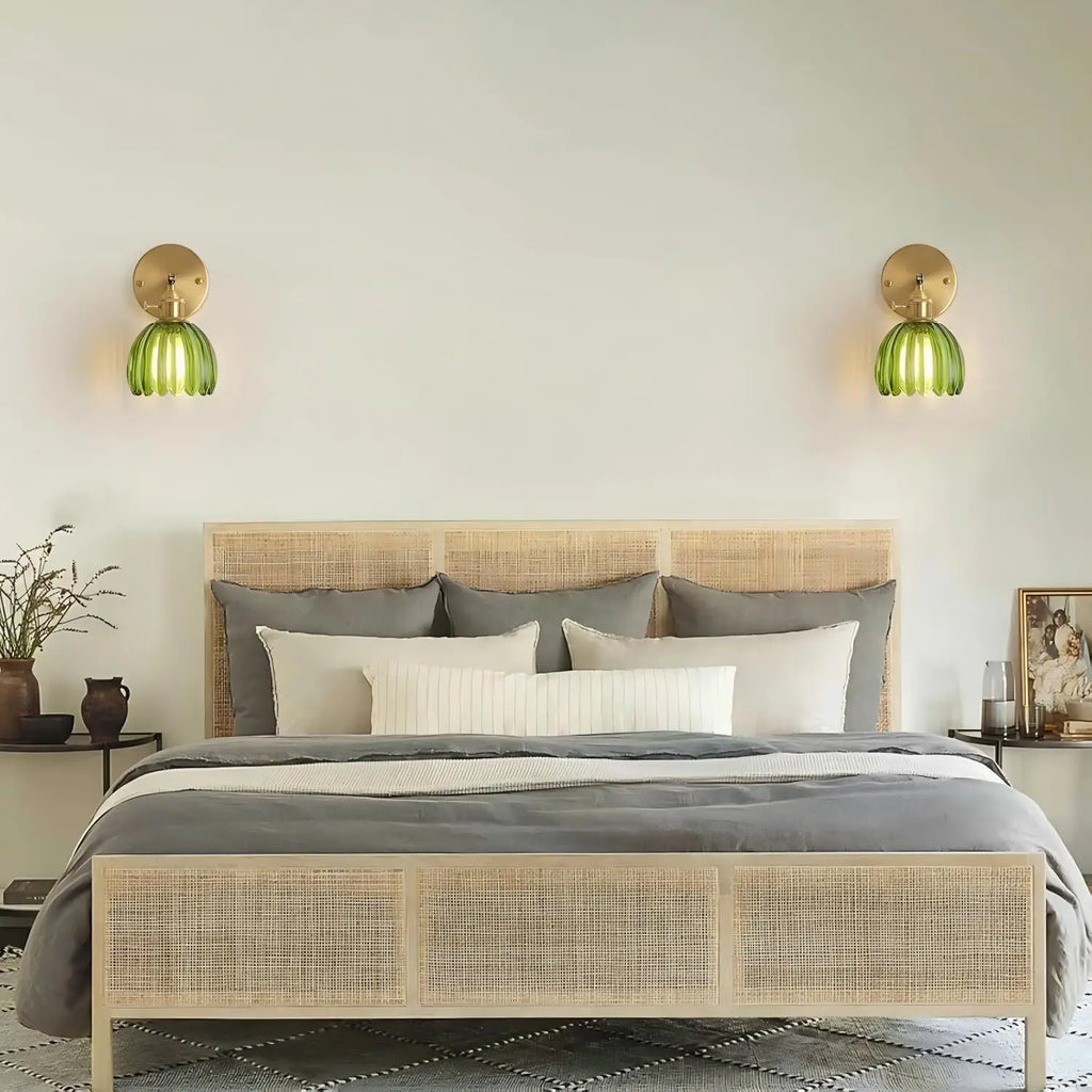 Applique murale rétro avec abat-jour tulipe en verre pour chambre et couloir