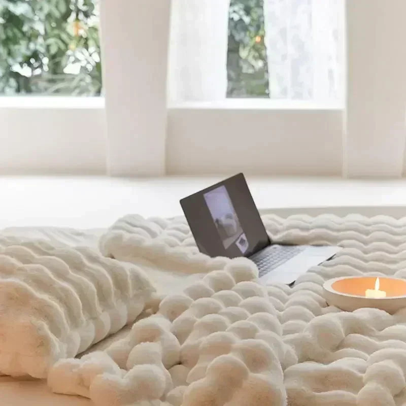 Plaid moelleux portable en fausse fourrure toucan anti-boulochage