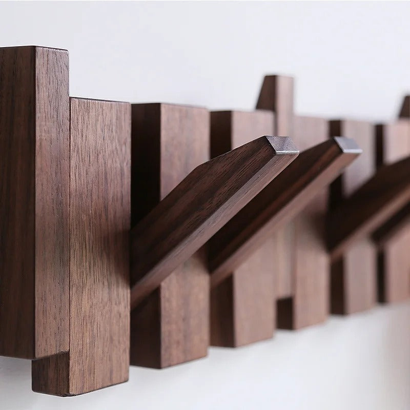Porte-manteau en bois design piano pour entrée et couloir